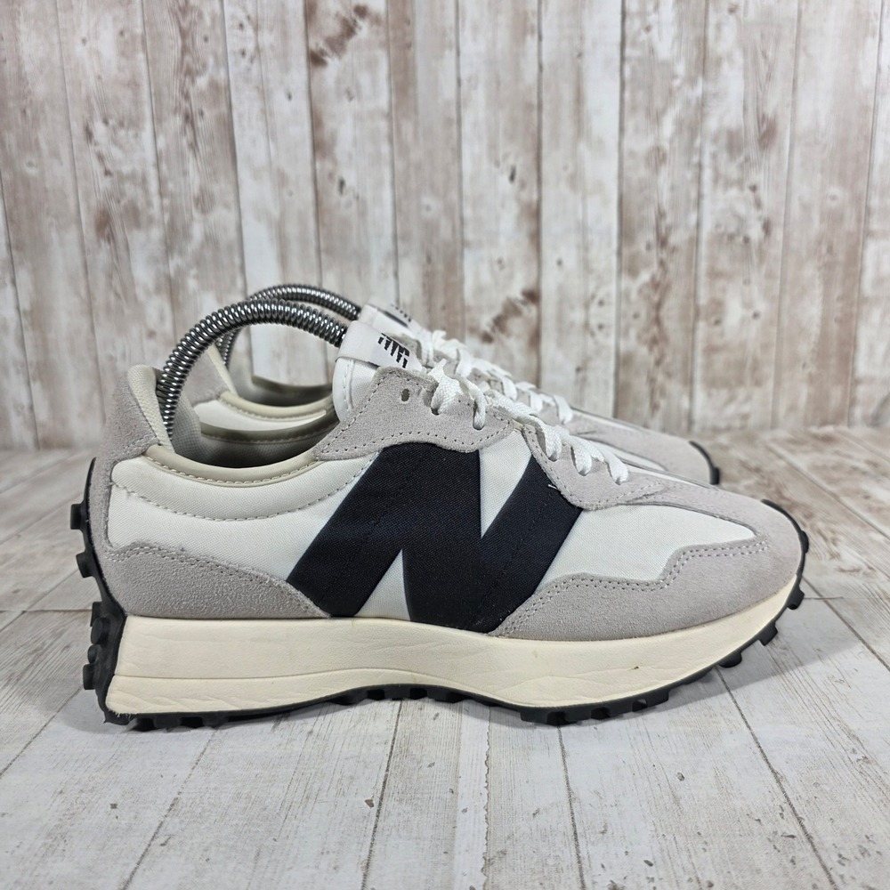 New Balance 327 Moonbeam White Black Retro Sneakers WS327FE Womens 8